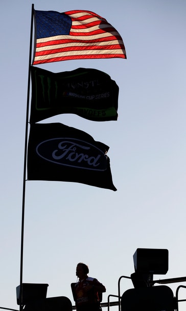 Hemric beats playoff drivers for NASCAR pole at Kansas